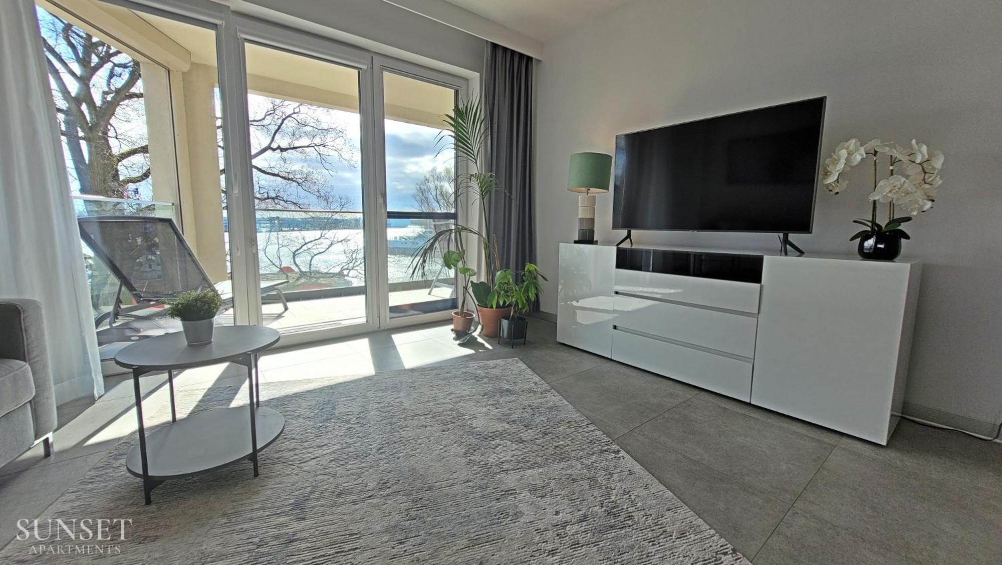 Sunset Apartments - Flotylla. Widok Na Port + Parking. Swinoujscie Exterior photo